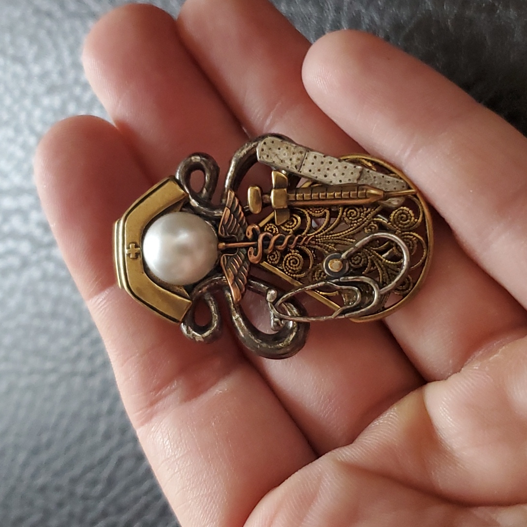 Vtg Brooch